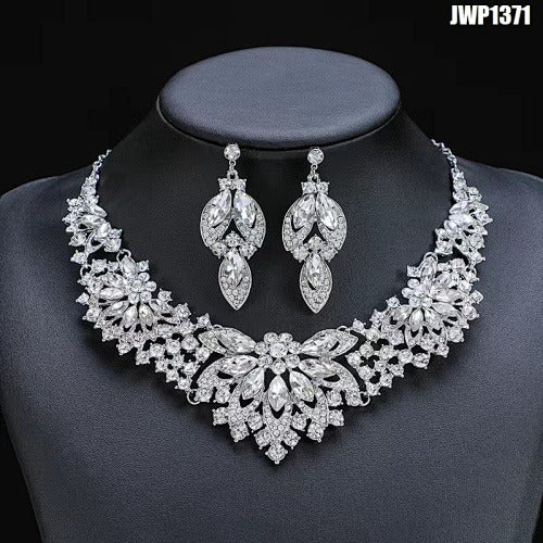 JEWELRY SET- STONES