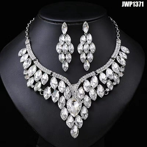 JEWELRY SET- STONES