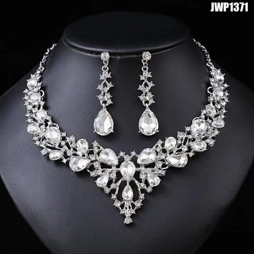 JEWELRY SET- STONES