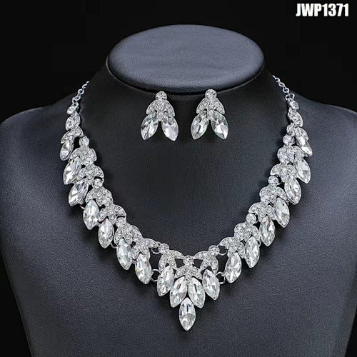 JEWELRY SET- STONES