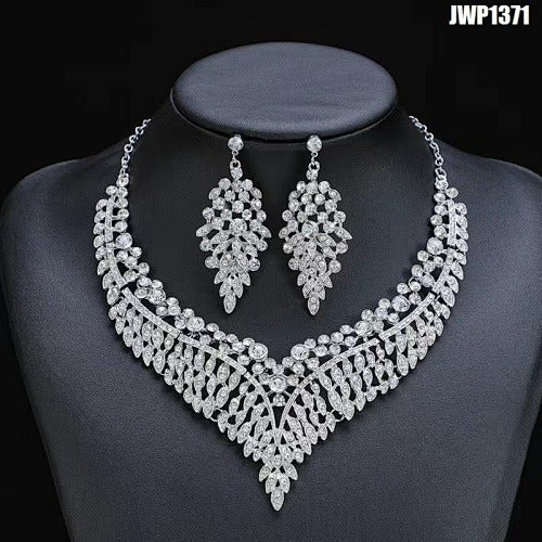 JEWELRY SET- STONES